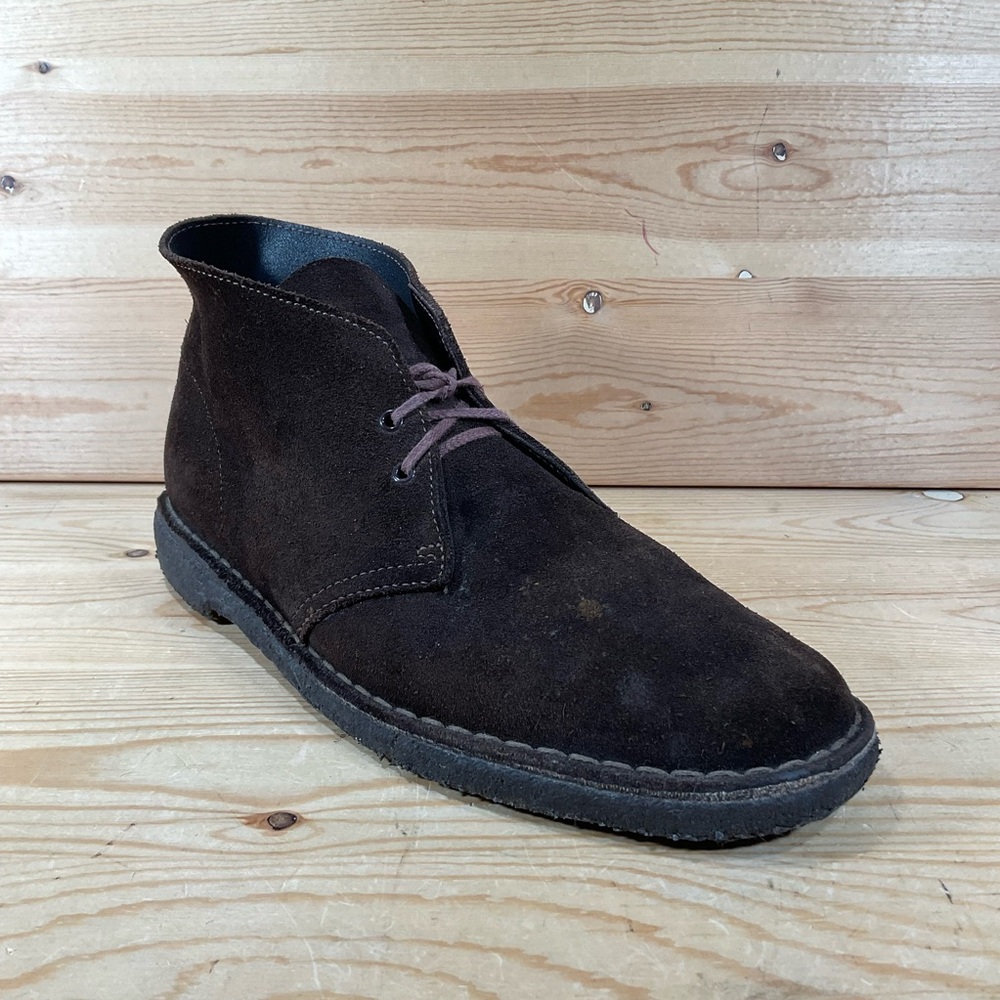 Clarks Original Desert Boot Mens 9.5 Brown Suede Rubber Sole Metal Eyelets 31692